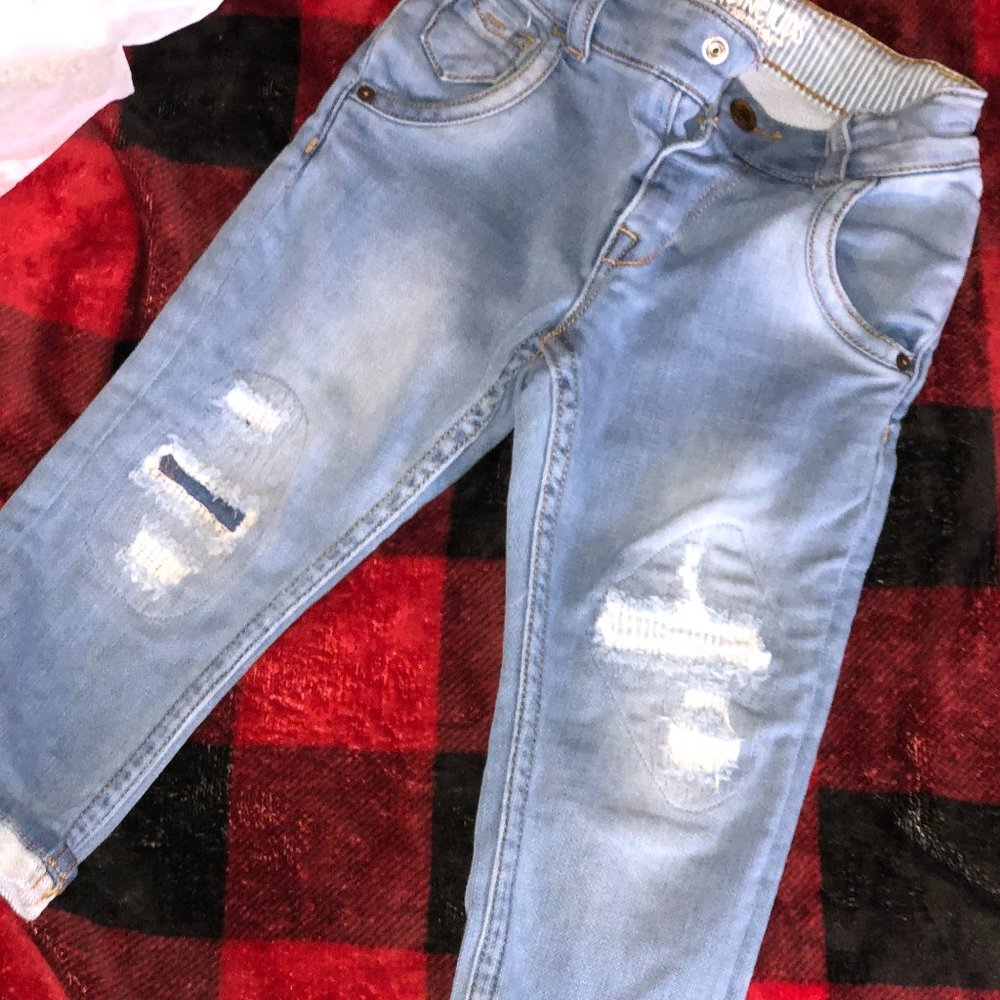 Distressed Jeans